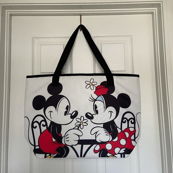 Japan Tokyo Disney Store Mickey and Minnie Cooler Bag // NWT - Picture 2 of 7
